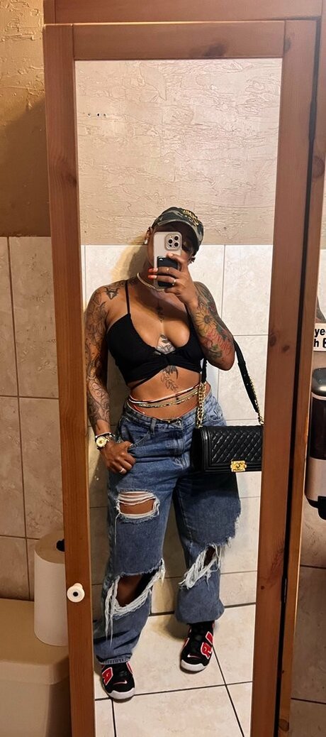 ItsJustRocky star erotic pictures