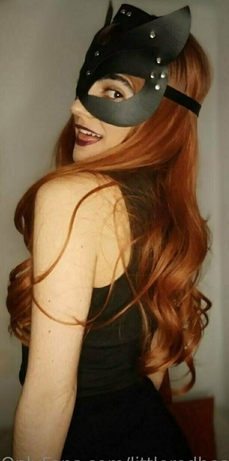 fingering pussy onlyfans porn photos