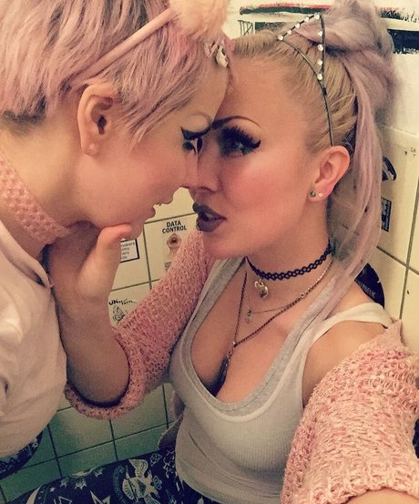 My Little Vronie best actress image