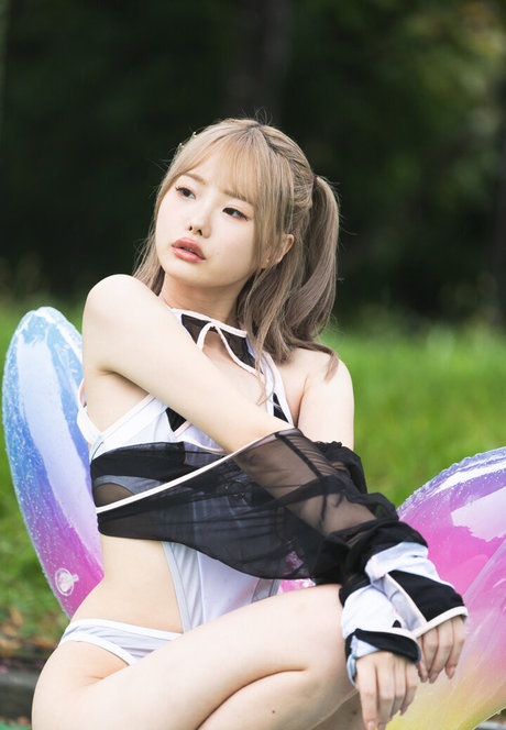 Ichika Matsumoto pornstar adult gallery