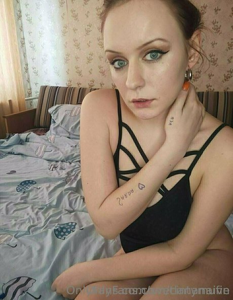 cintymufin art star pics