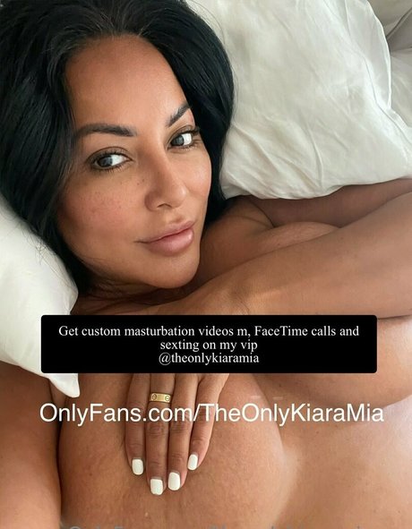 theonlykiaramiaxxx star sex pic