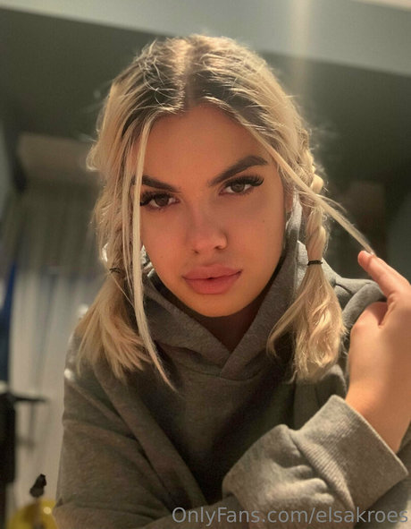 creampie princess onlyfans adult pic