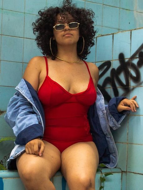 dani bluee hd actress pics