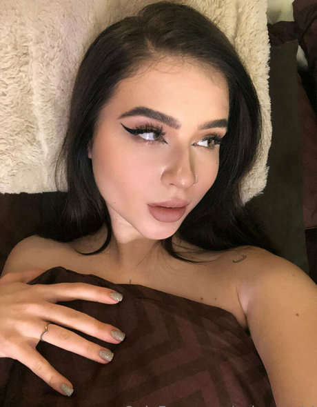 selena girl star nudes archive