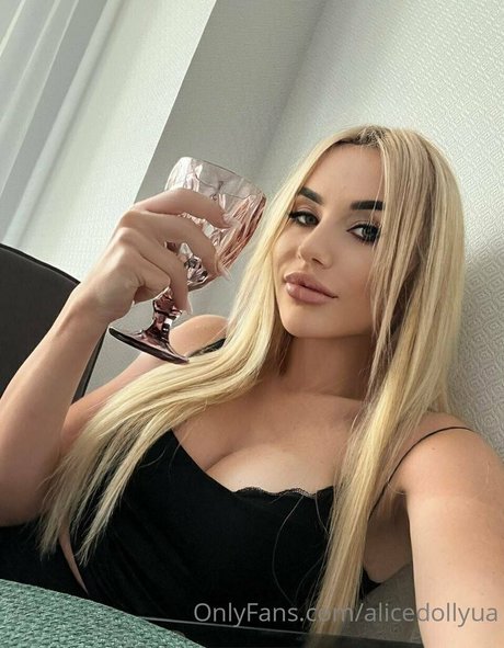 alicedollyua beautiful actress galleries