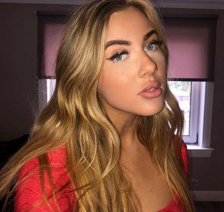 misseviekada pornstar free pictures