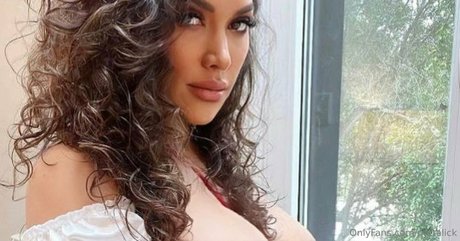 nattalick pornstar pretty img