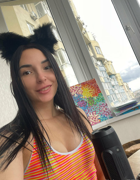 Angelislove777 perfect model pic