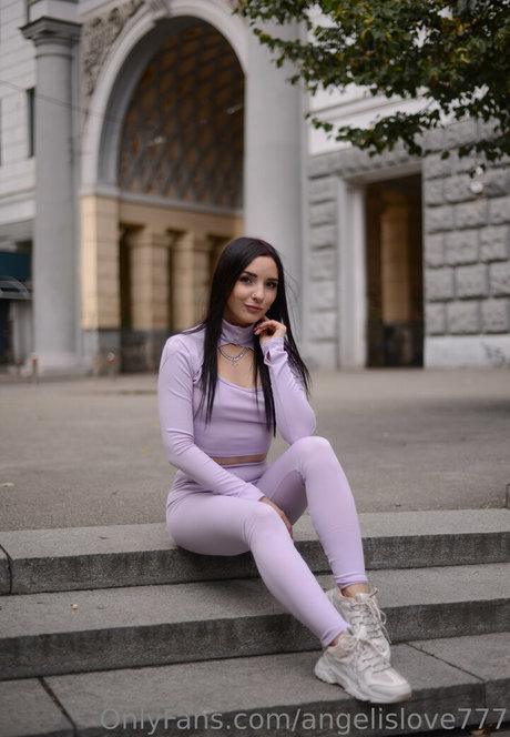 Angelislove777 model xxx gallery