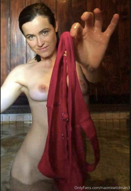 naomiwildman3 pornstar top pictures