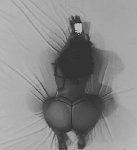 ruivinhafree model free pic