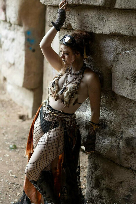 Katy Ford star free photos