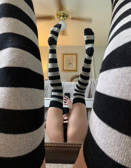 Cakethot69 hot pornstar images