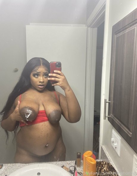 walkngenocidefree beautiful pornstar galleries