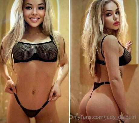 shemale handjob onlyfans free porn pictures