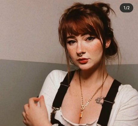 Bruna Dos Anjos nudes pornstar gallery