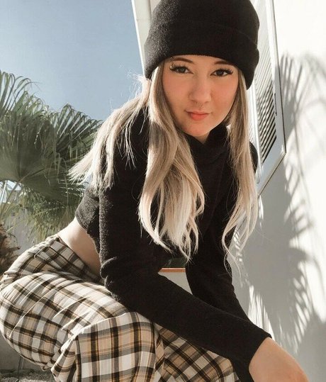 natural redhead onlyfans sexy naked pics