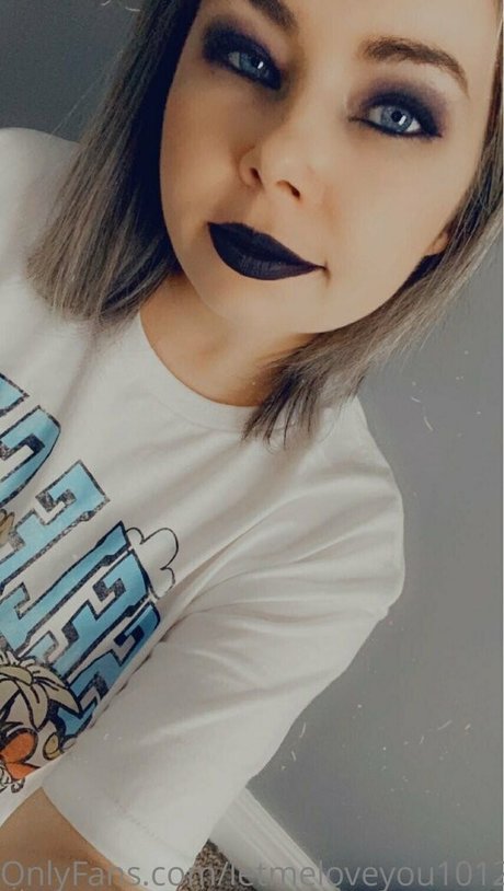 horny girls onlyfans exclusive photo