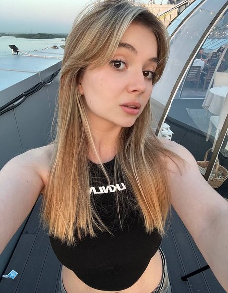 iambobriha model sexy pics