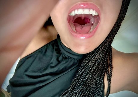 arcticgoddess beautiful actress photo