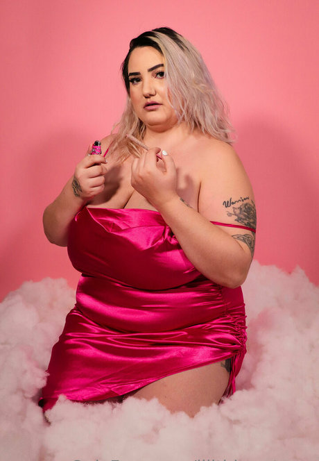 lilithheartvore sex model gallery