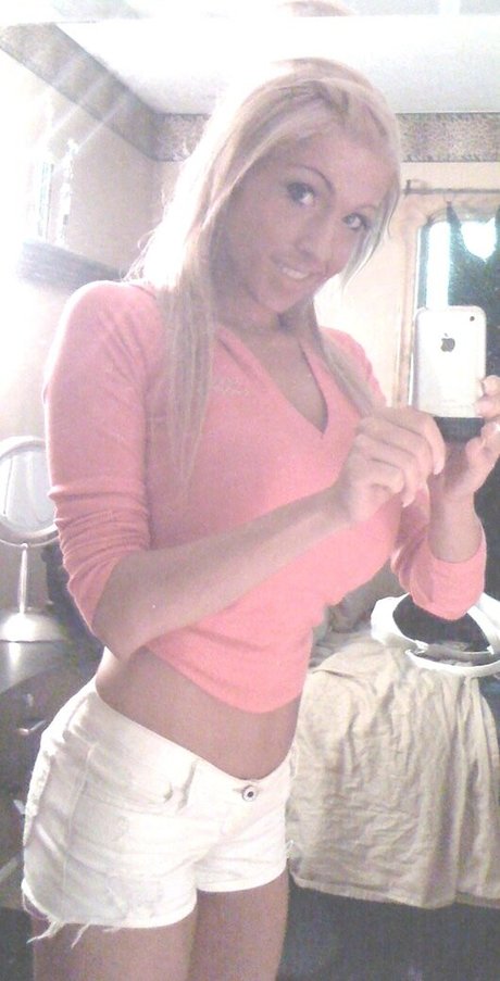 hairy legs onlyfans beautiful pics