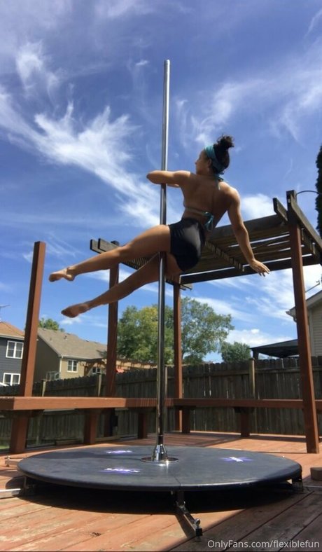 curvy lingerie onlyfans hot sexy gallery