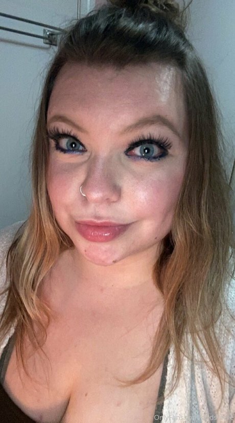 dddstaciie erotic model gallery