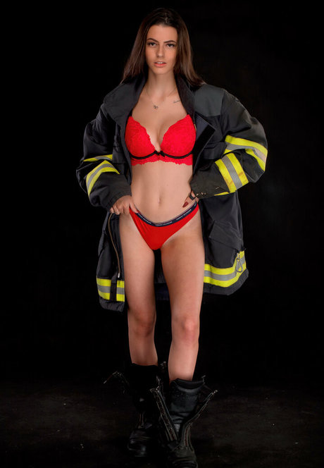 juicy nicolefree Profile