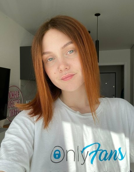 cute babe onlyfans hot porn pic