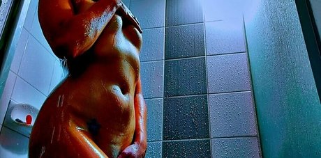 missdelishhhh star nude img