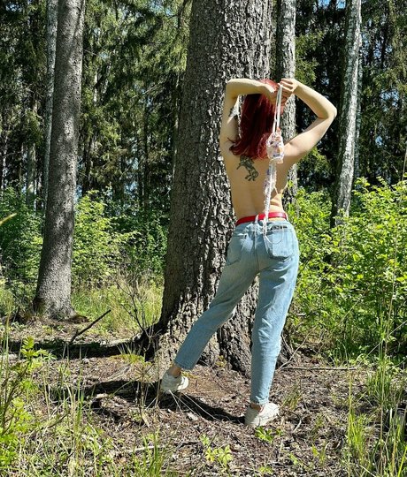 dellasweets exclusive actress images