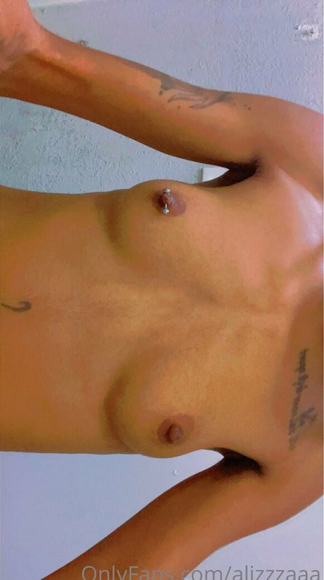 prettyfaceslimm star naked galleries