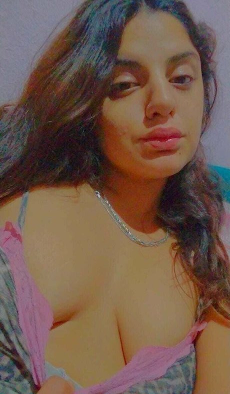 viperlatina nudes model pic