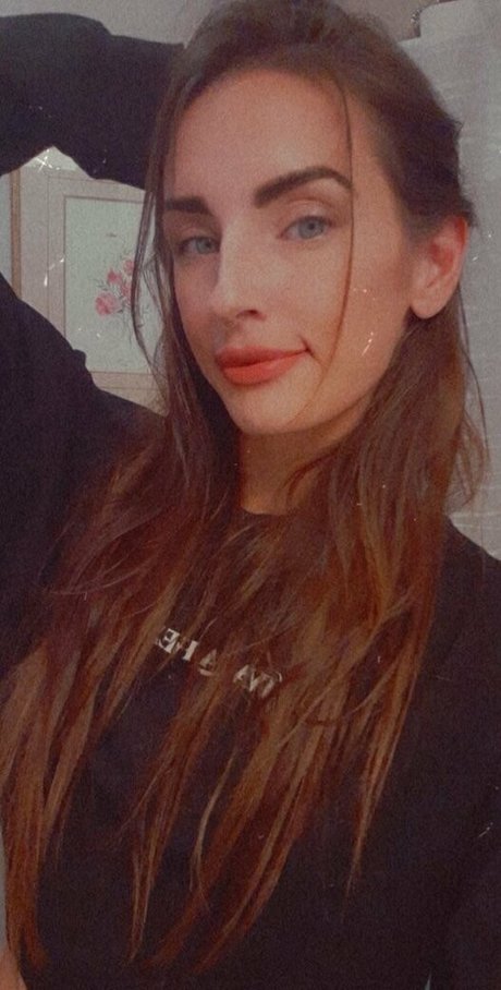 whimsywords exclusive actress pic