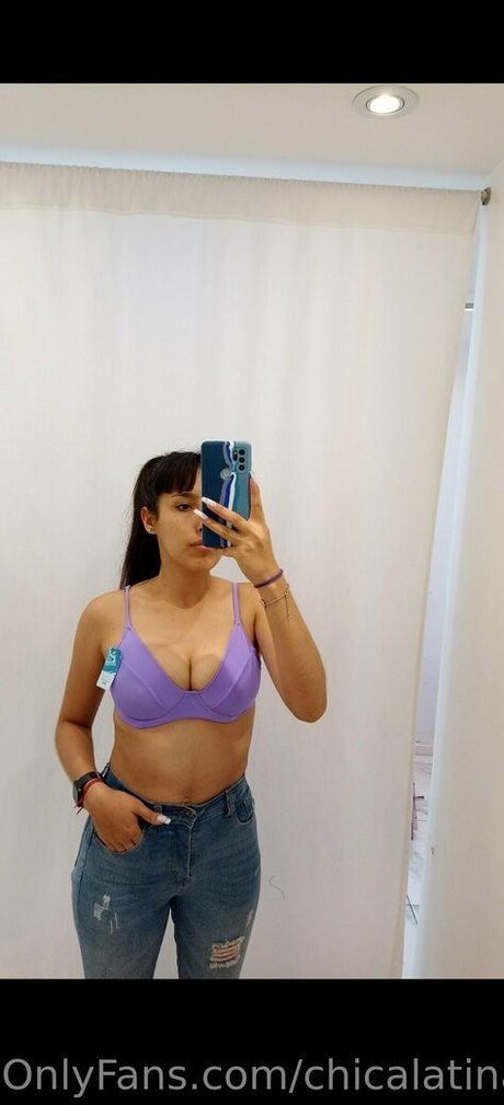 chicalatina11 star picture