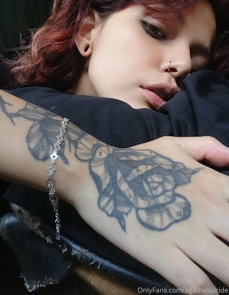 blvckchxrry beautiful actress photo