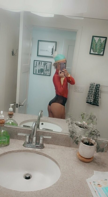 asian shemale onlyfans pornographic pics