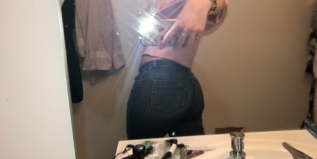 bassbabyfree model top picture