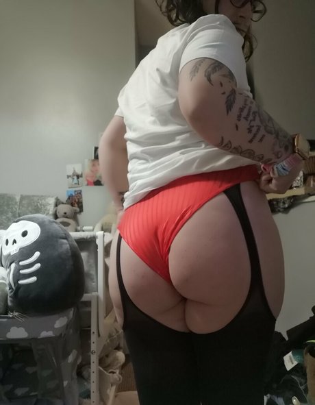 pregnantgothmama nudes actress galleries