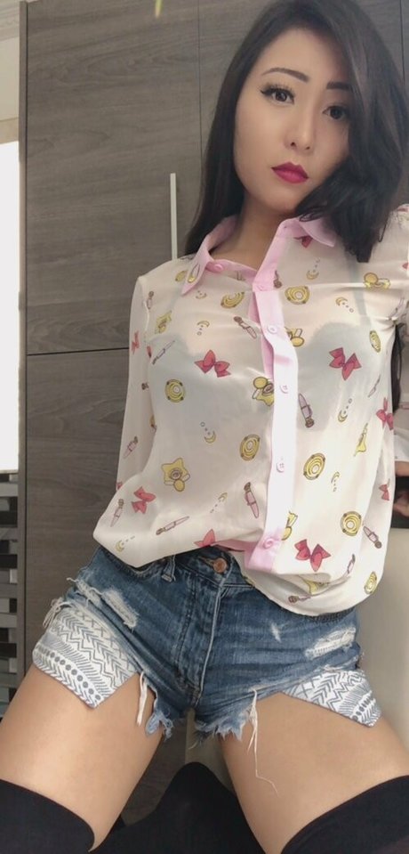 old lady onlyfans pornographic photos