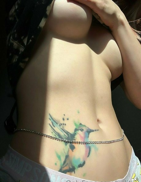 anna liana model pic