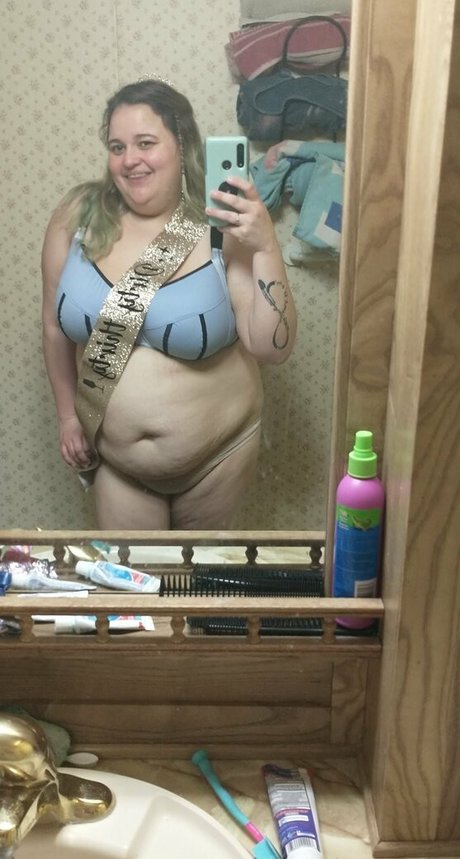 babybooh420 model erotic picture