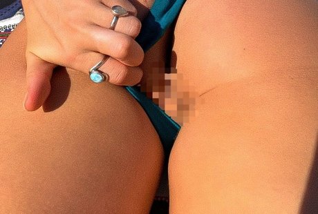 athemonnia pornstar hd galleries