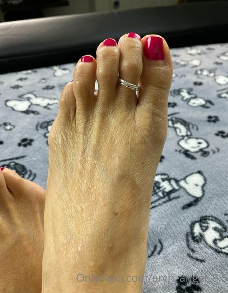 blonde shemale onlyfans nudes images