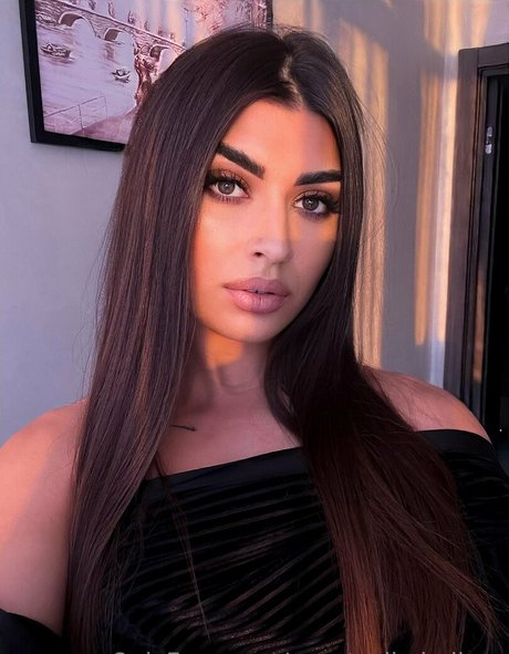 stepdaughter onlyfans art porn galleries