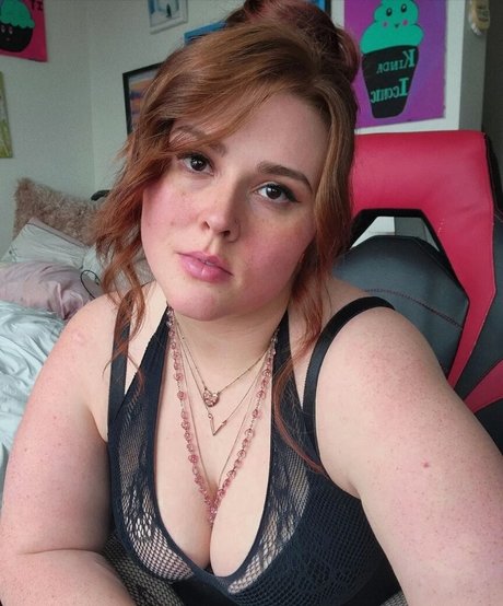 thott pockett model naked pic