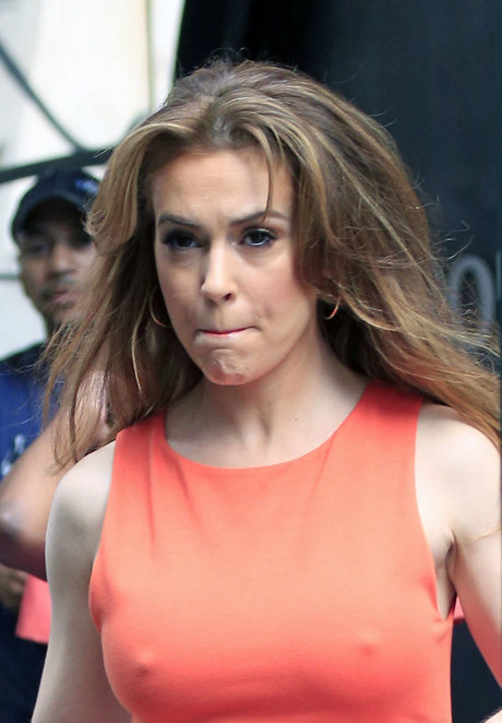 Alyssa Milano sex star pics