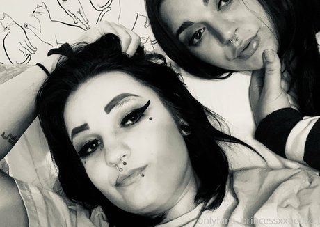 sexxmetalxbarbiex nude pornstar img